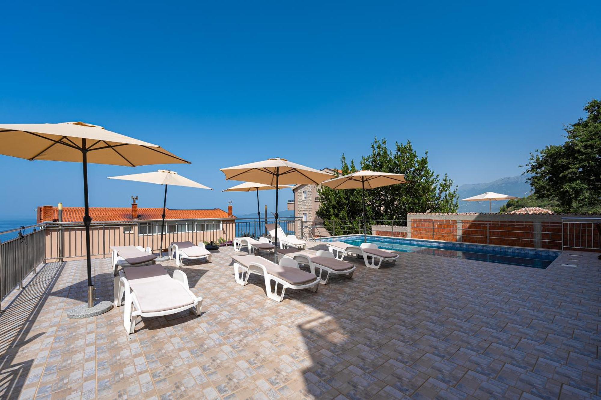 Hotel Sunset Blizikuce Budva Bagian luar foto