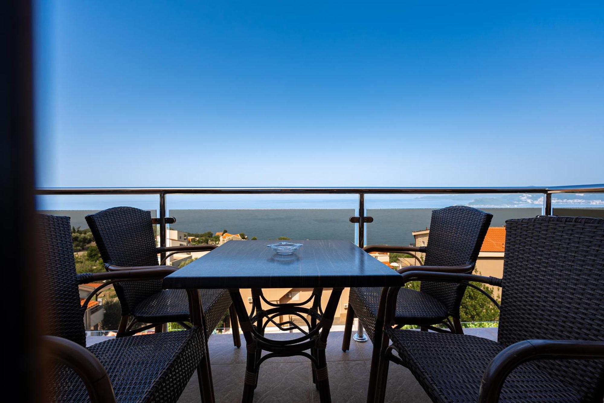 Hotel Sunset Blizikuce Budva Bagian luar foto