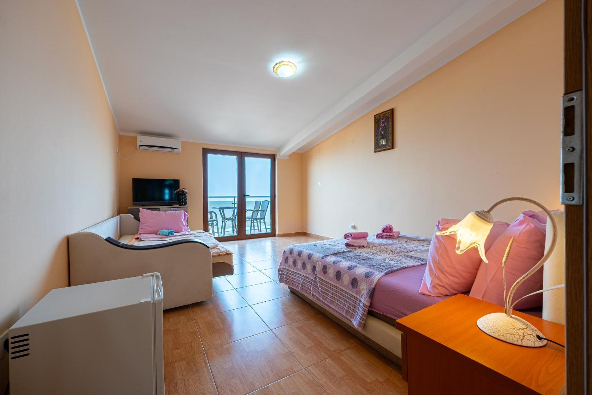 Hotel Sunset Blizikuce Budva Bagian luar foto