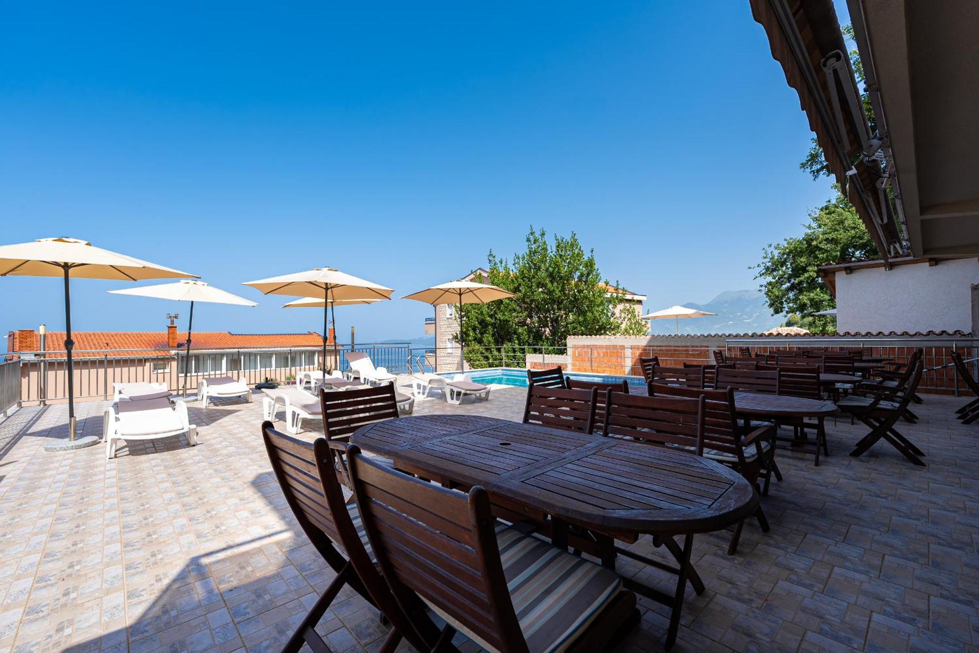 Hotel Sunset Blizikuce Budva Bagian luar foto