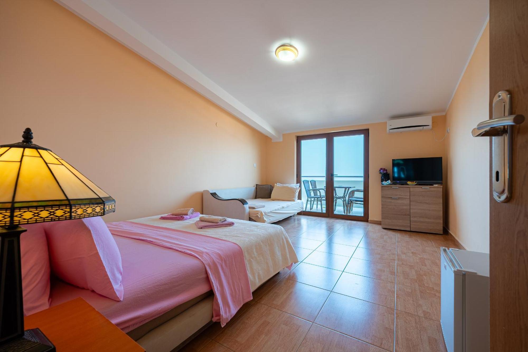 Hotel Sunset Blizikuce Budva Bagian luar foto